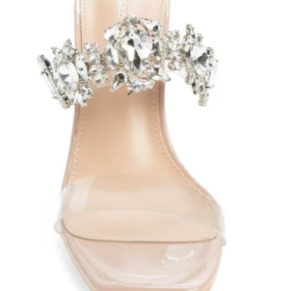 Vera Wang Nude Heels with Crystal Embellishments - Picture 3 of 13